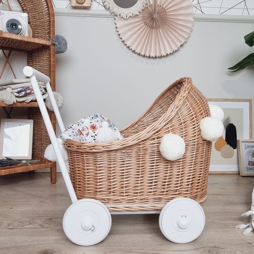 wiklinowy wózek dla lalek