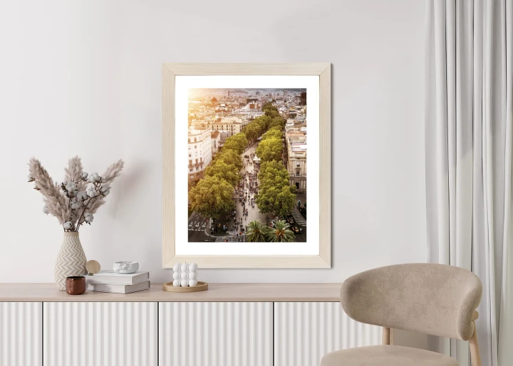 Plakat Widok Na La Rambla W Barcelonie O Zachodzie Słońca