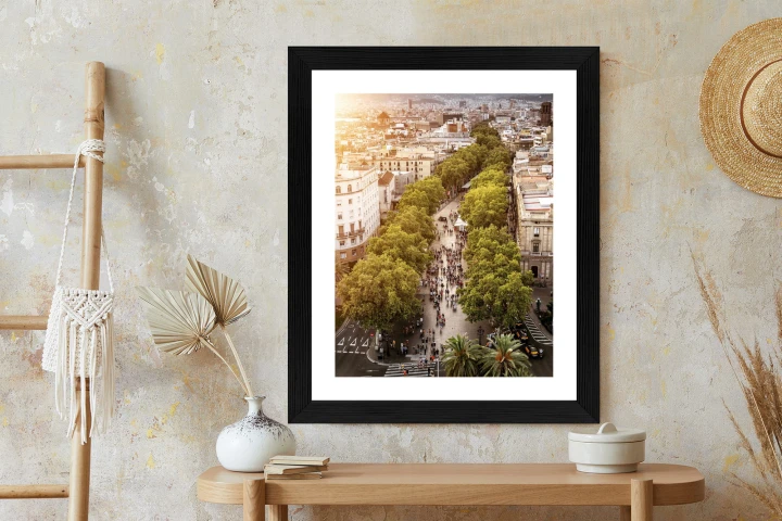 Plakat Widok Na La Rambla W Barcelonie O Zachodzie Słońca