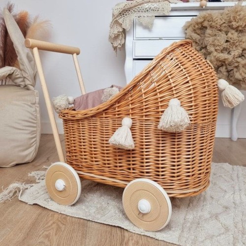wiklinowy wózek dla lalek