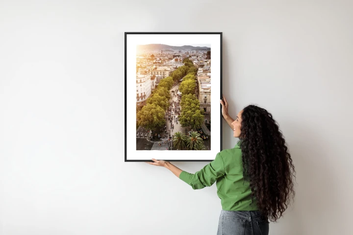 Plakat Widok Na La Rambla W Barcelonie O Zachodzie Słońca