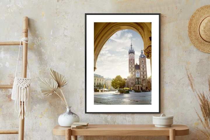 Plakat Widok Z Sukiennic Na Kościół Mariacki W Krakowie