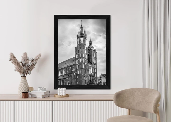 Plakat Czarno-Biała Fotografia Kościoła Mariackiego W Krakowie