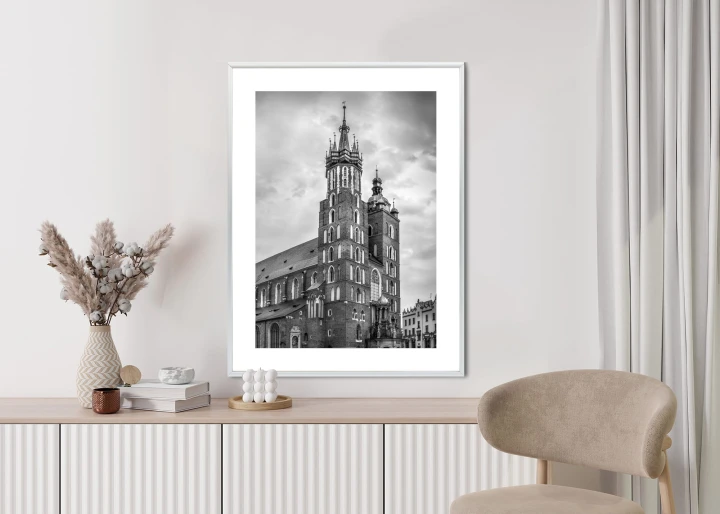 Plakat Czarno-Biała Fotografia Kościoła Mariackiego W Krakowie
