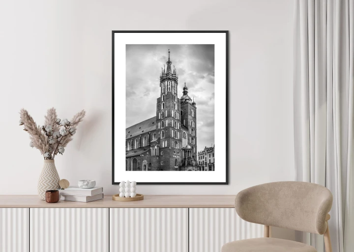 Plakat Czarno-Biała Fotografia Kościoła Mariackiego W Krakowie