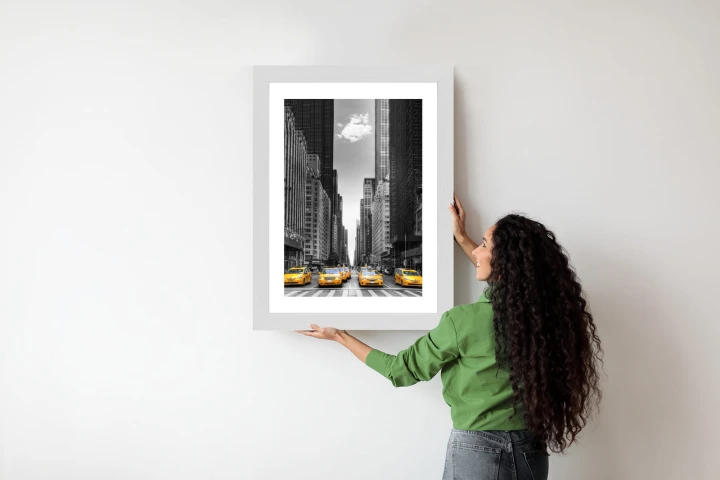 Plakat Czarno Biała Ulica Nowego Jorku Z Żółtymi Taksówkami