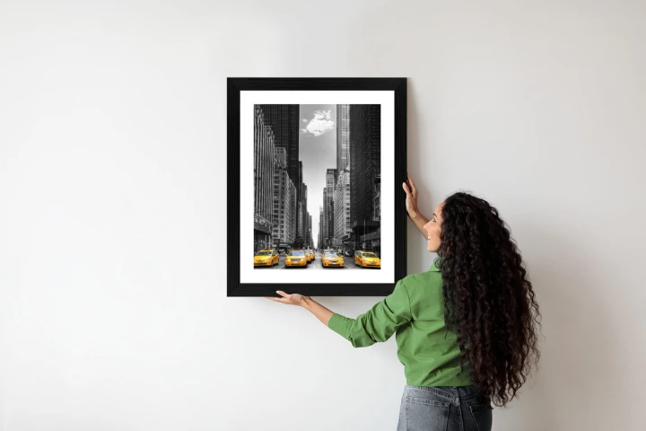 Plakat Czarno Biała Ulica Nowego Jorku Z Żółtymi Taksówkami