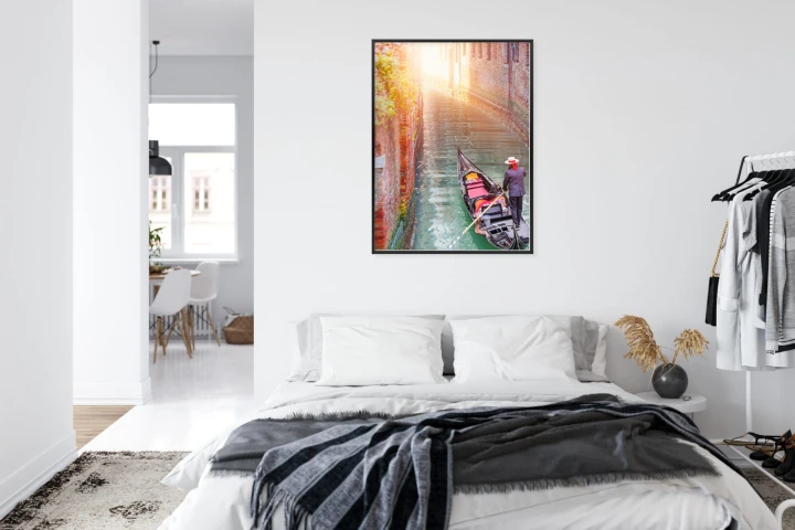 Plakat Gondolier Wenecki Na Zielonych Wodach Kanału