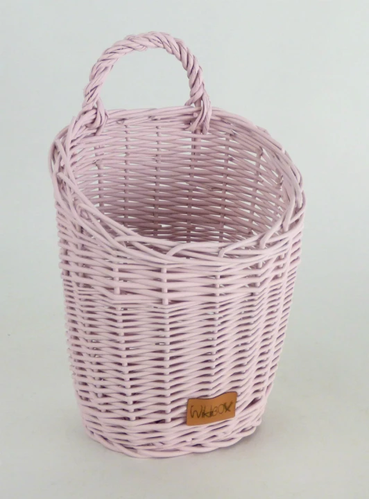 koszyczek na ścianę