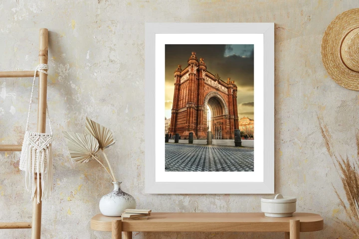 Plakat Łuk Triumfalny Słynna Budowla W Barcelonie