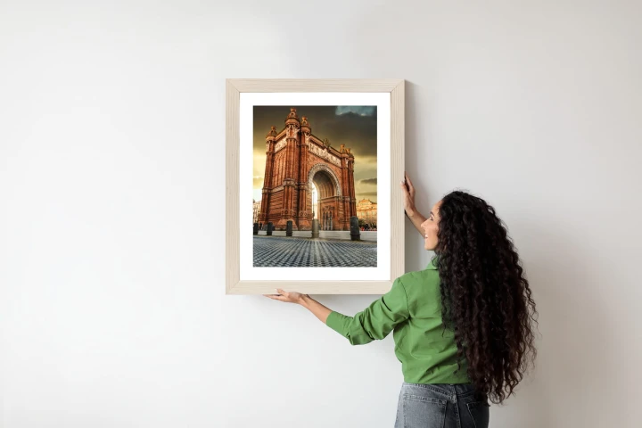 Plakat Łuk Triumfalny Słynna Budowla W Barcelonie