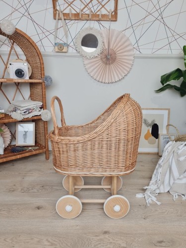 wózek dla lalek dla starszej dziewczynki