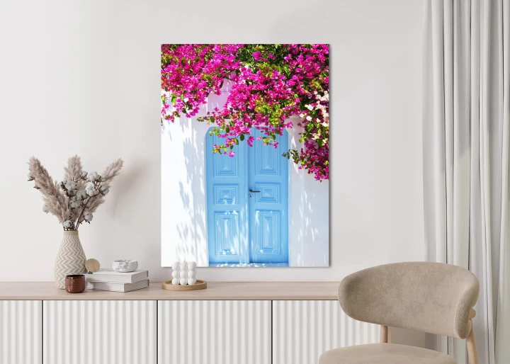 Plakat Niebieskie Drzwi I Różowe Kwiaty Tradycyjna Grecka Architektura