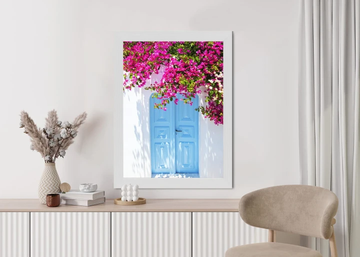 Plakat Niebieskie Drzwi I Różowe Kwiaty Tradycyjna Grecka Architektura