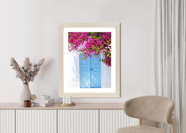 Plakat Niebieskie Drzwi I Różowe Kwiaty Tradycyjna Grecka Architektura