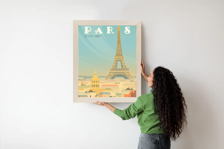 Plakat Wieża Eiffla Ponad Domami Paryża