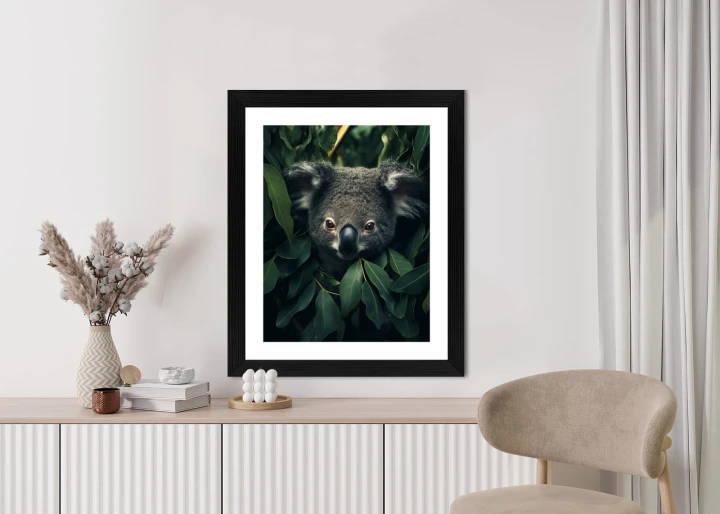 Plakat Koala Siedzący W Liściach