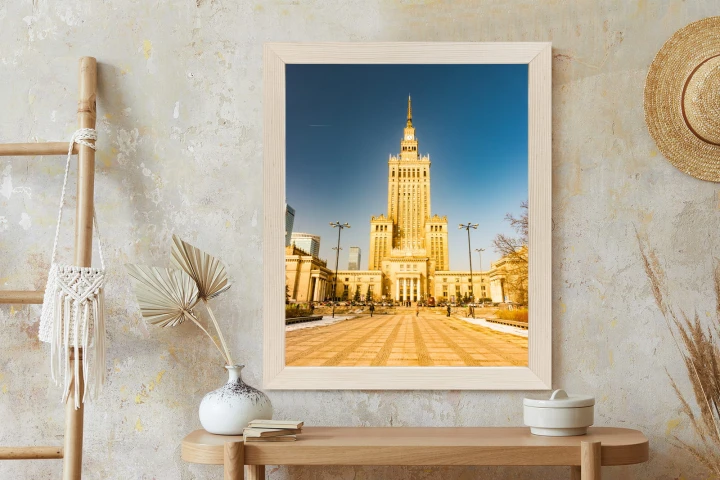 Plakat Pałac Kultury W Warszawie Na Tle Błękitnego Nieba