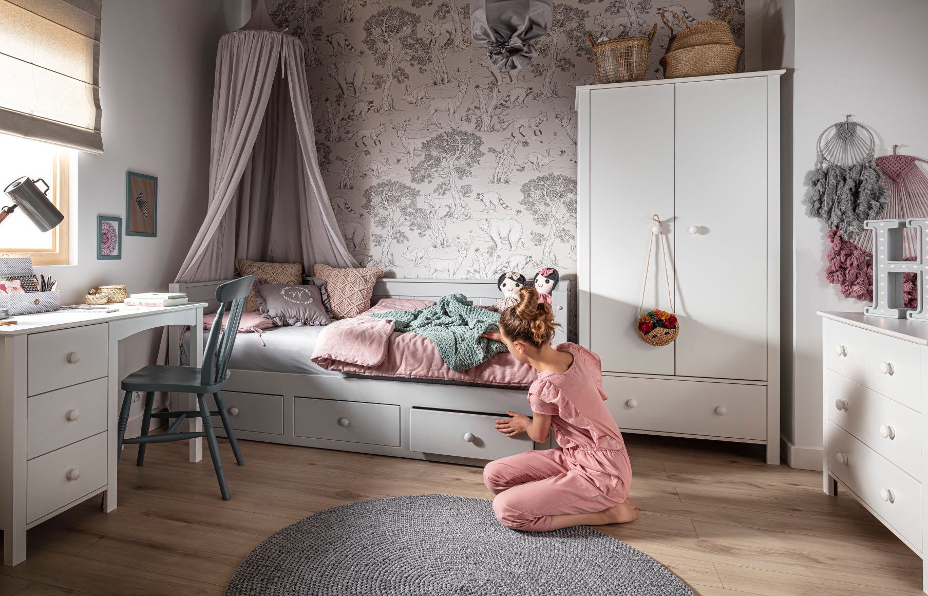 szafa do pokoju dziewczynki